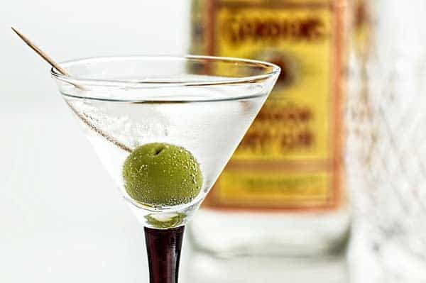 Ein Cocktail mit Gin